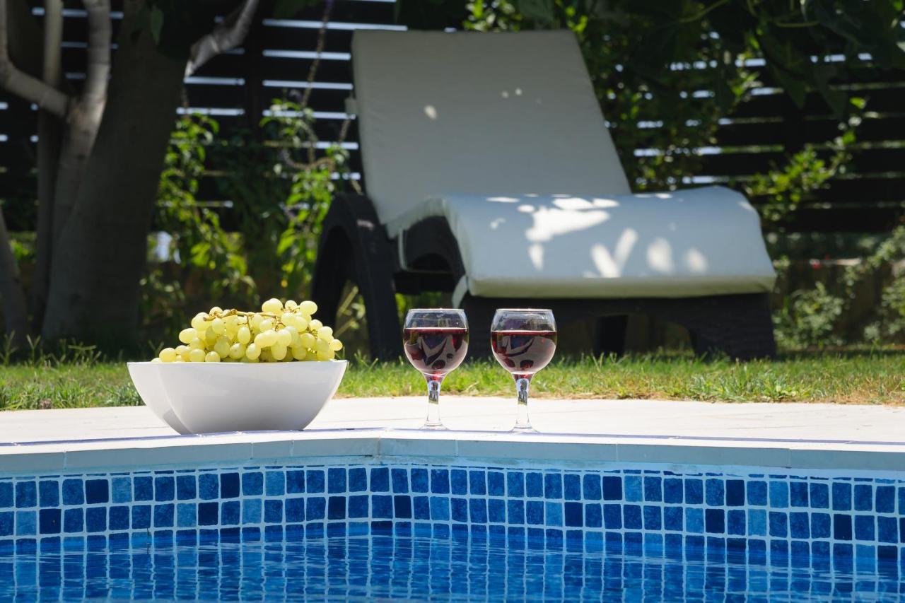 Marysol Luxury Villa Gennadi Bagian luar foto